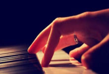 开云体育在线-绿茵场上的叹息与微光——国足亚洲杯憾负尤文图斯后的灵魂剖白