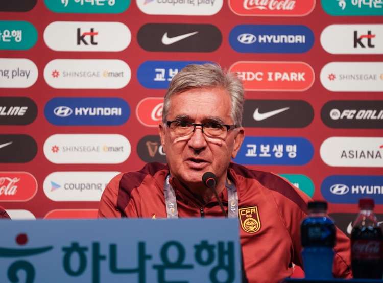 关于罗马再次失利,积分榜上跌至中游的信息 关于罗马再次失利,积分榜上跌至中游的信息