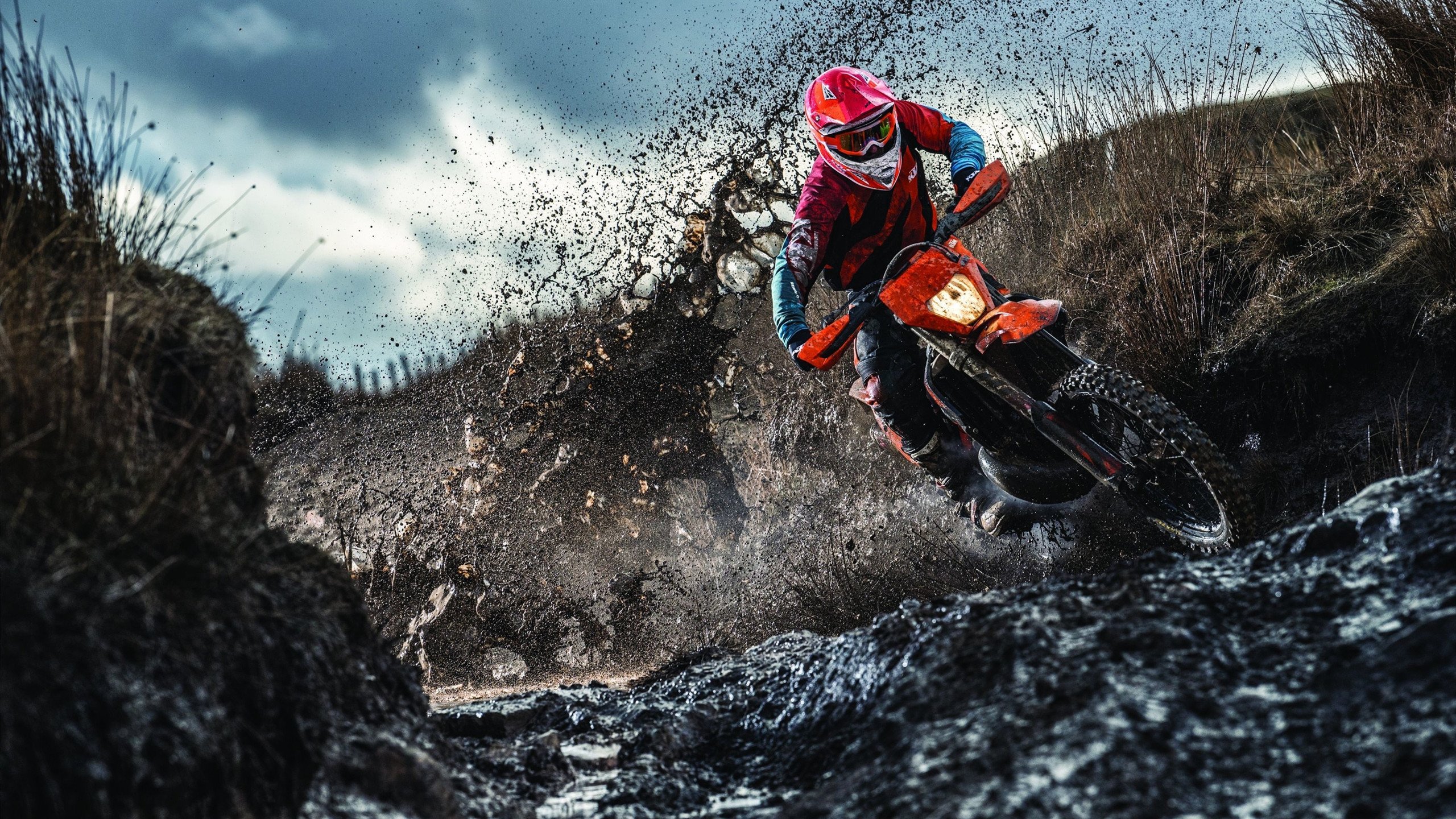 压哨绝杀！乌克兰逆袭罗马，京多安关键一传定乾坤